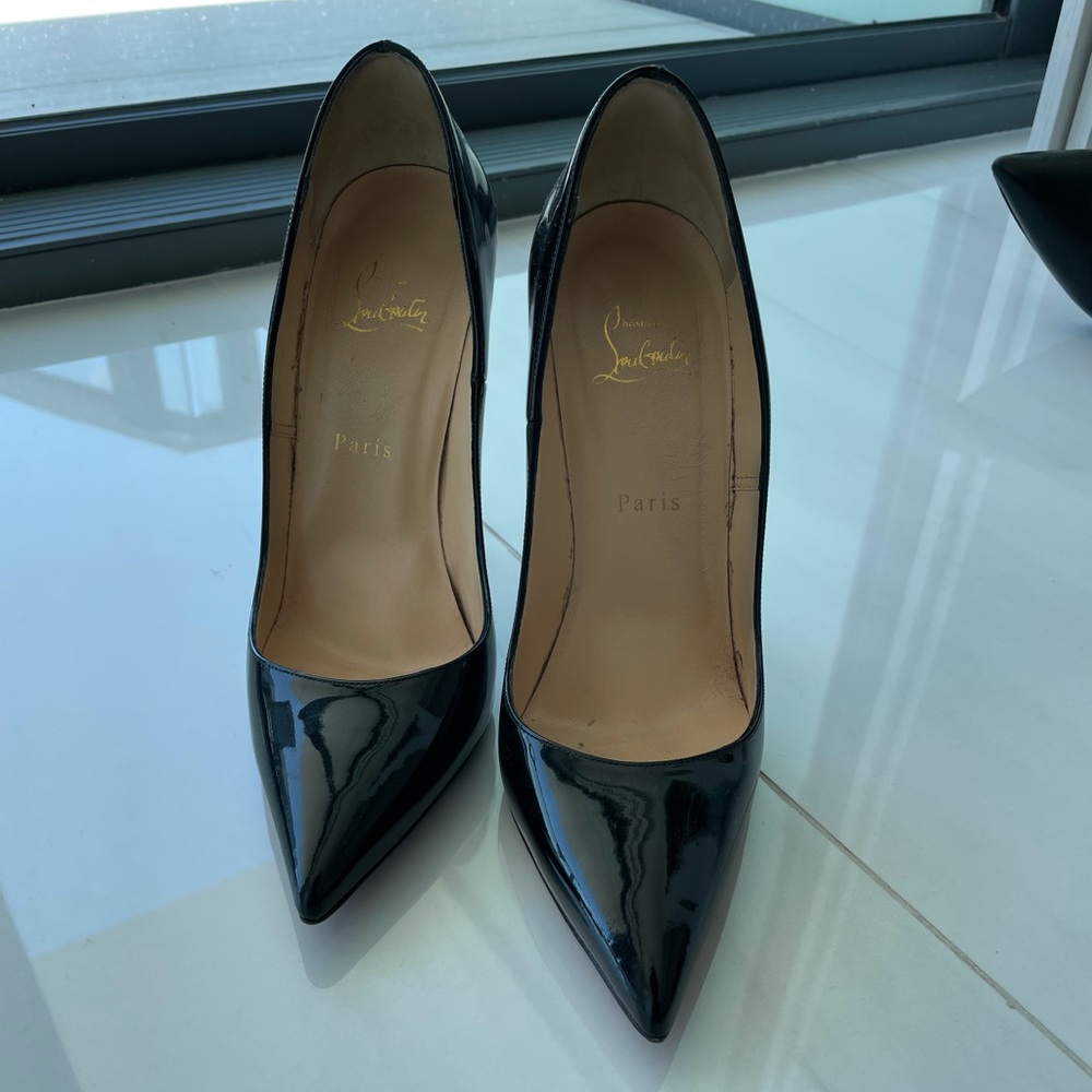Christian Louboutin So Kate Pumps